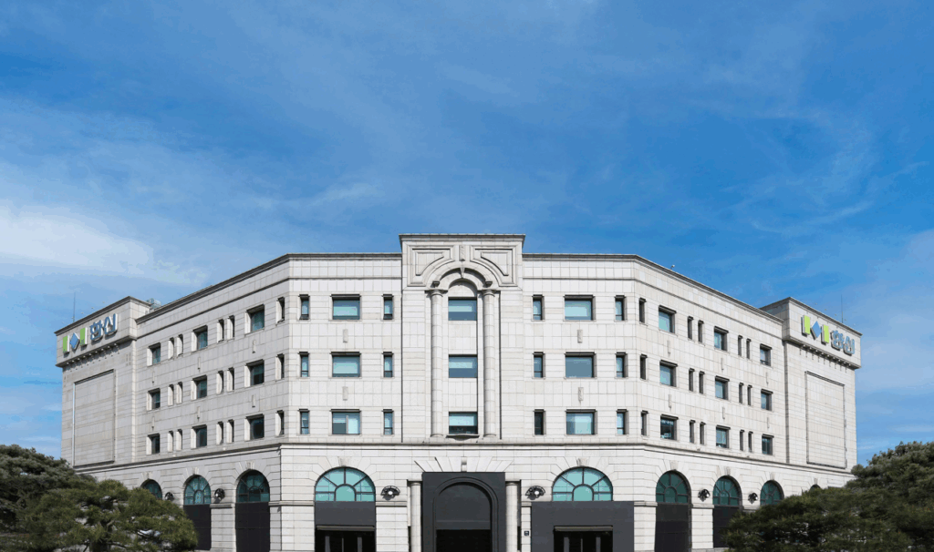 Hanshin Medipia Front