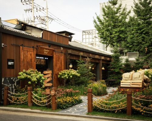 Standard Bread Seongsu Korea – Freshly Baked Bread Fills Seongsu with Aroma
