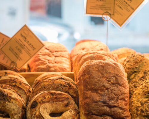 Sungsimdang Main Branch – A Historical and Authentic Korean Bakery