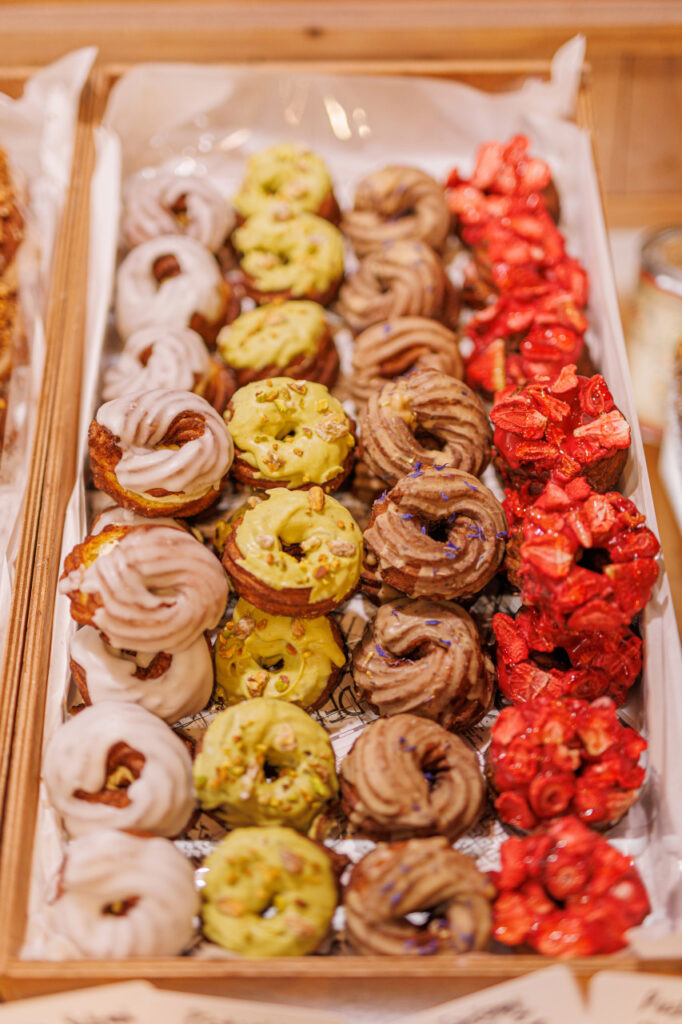 classic haerye coffee dessert