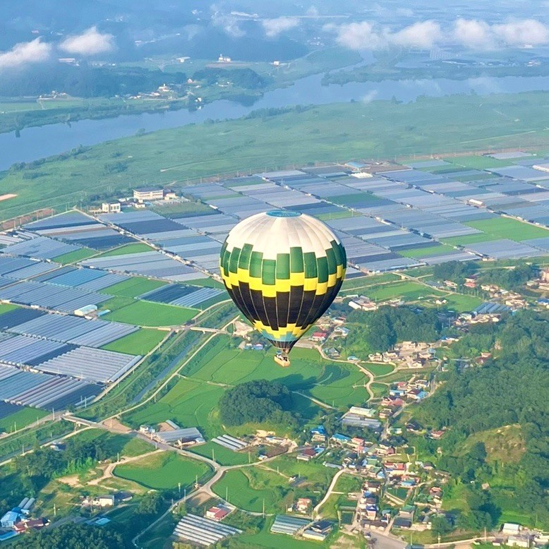 Buyeo Skybanner Hot Air Balloon